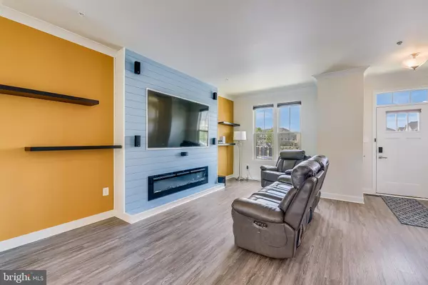 New Market, MD 21774,5851 PECKING STONE ST