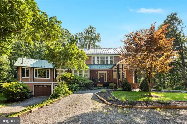 8501 COUNTRY CLUB LN, Warrenton, VA 20186