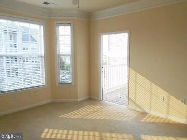 Leesburg, VA 20175,502-SE SUNSET VIEW TER SE #307