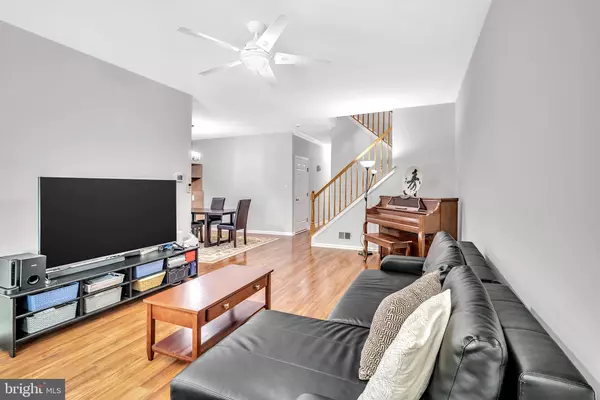 Princeton Junction, NJ 08550,29 WINDSOR POND RD