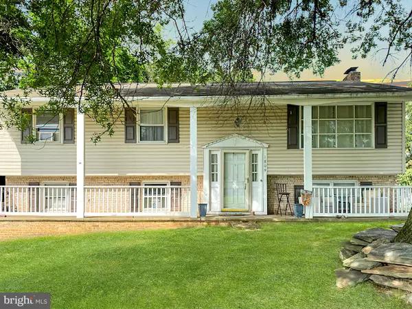 York, PA 17402,1809 ROXBORO RD