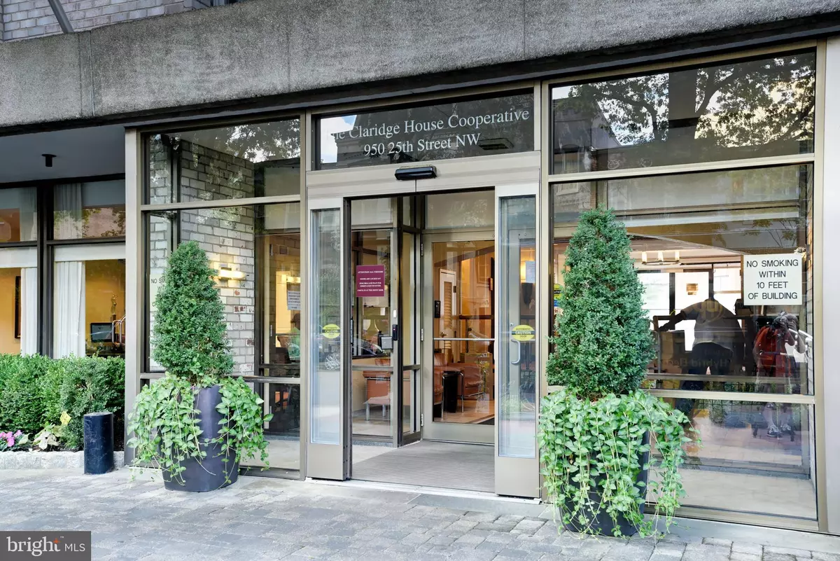 Washington, DC 20037,950 25TH ST NW #709-N