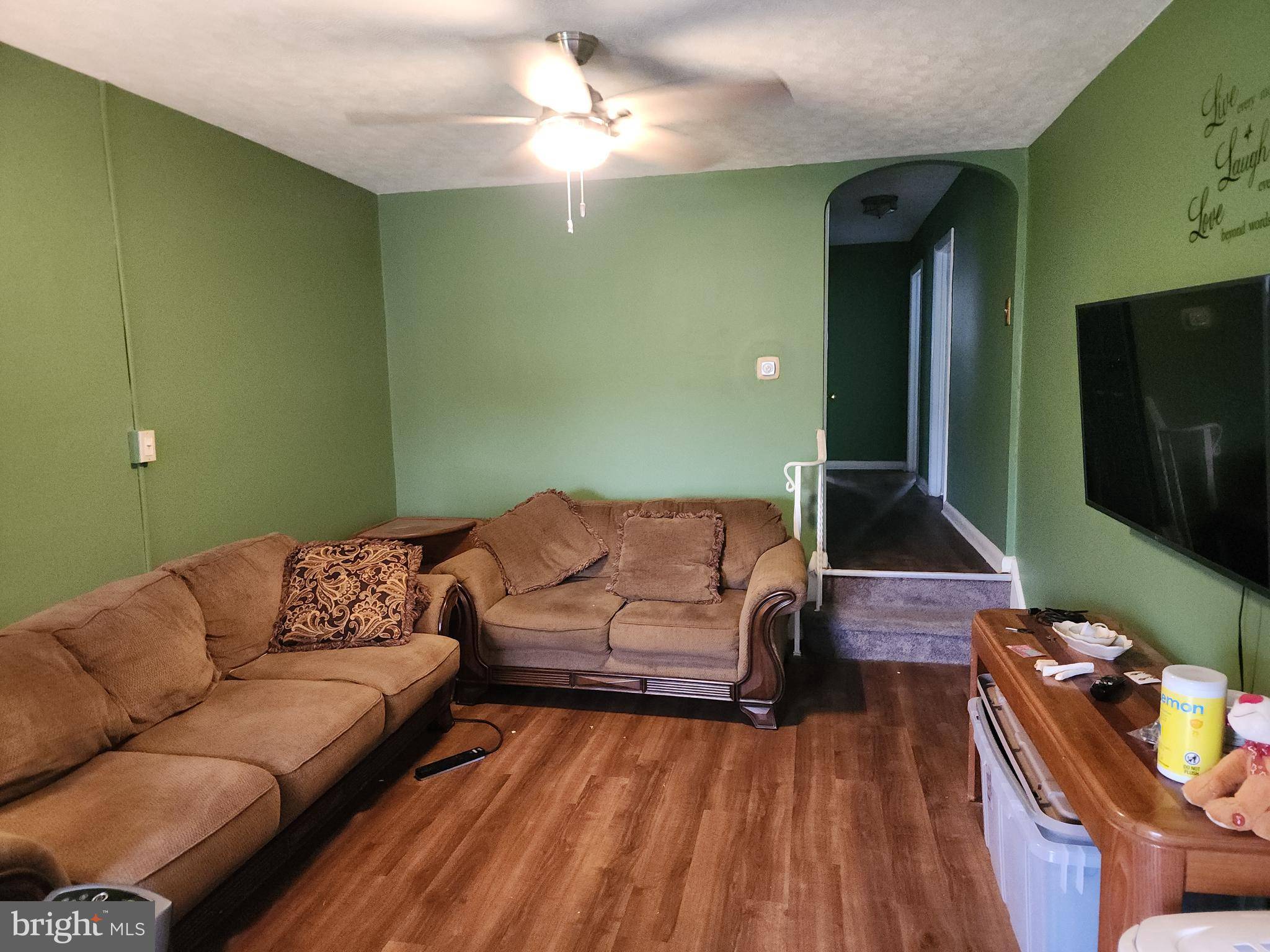 Philadelphia, PA 19152,8409 LORETTO AVE