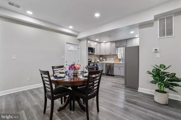 Capitol Heights, MD 20743,1103 CHAPELWOOD LN
