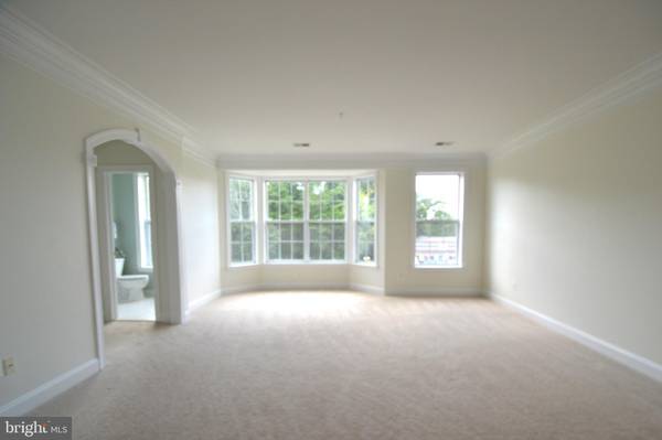 Woodbridge, VA 22193,14853 CLOVERDALE RD