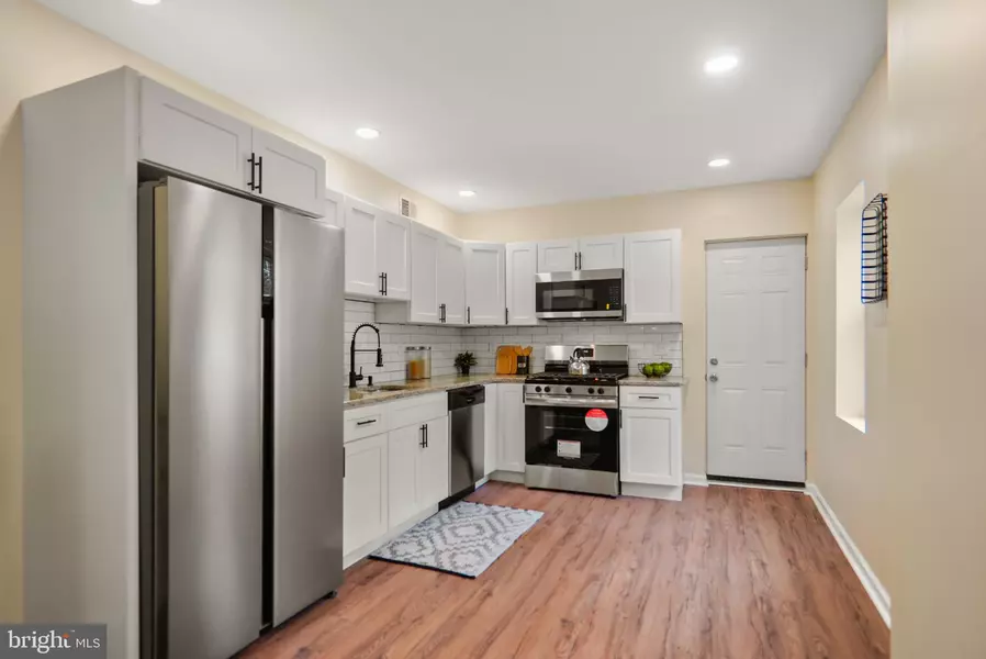 1711 N LINDENWOOD ST, Philadelphia, PA 19131