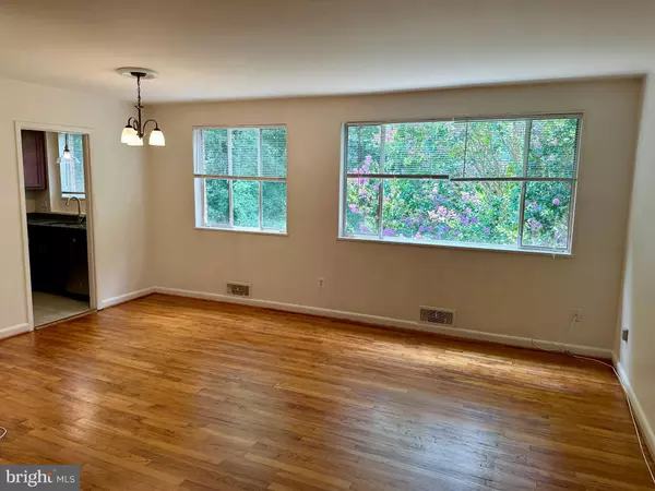 Bethesda, MD 20814,10505 MONTROSE AVE #M-201