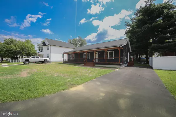 Paulsboro, NJ 08066,423 SHERIDAN AVE