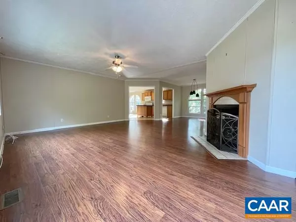 Stanardsville, VA 22973,80 SQUIRREL PATH