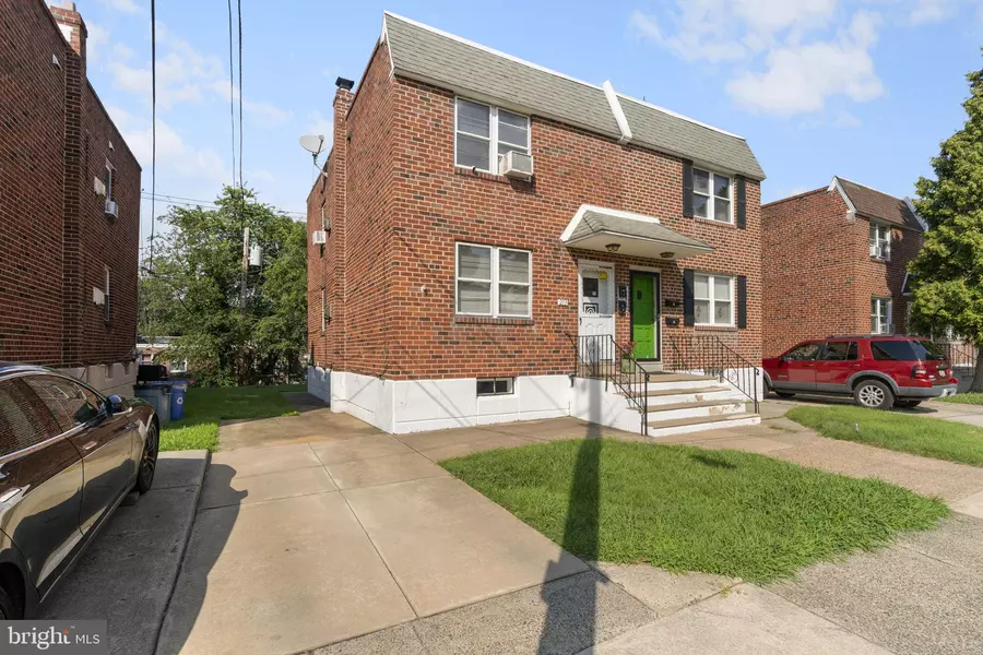 213 ELBRIDGE ST, Philadelphia, PA 19111