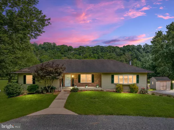 New Market, VA 22844,861 BATTLEFIELD BLUFF DR