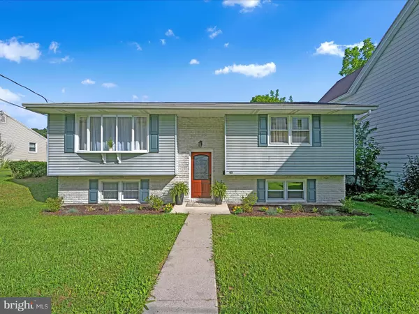 48 ASH ST, Cressona, PA 17929