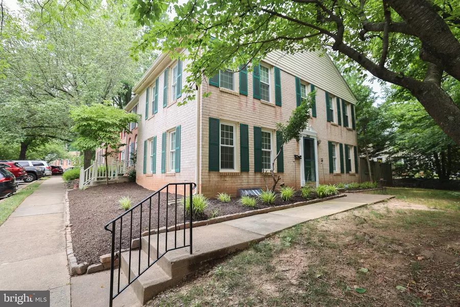 2400 ANSDEL CT, Reston, VA 20191