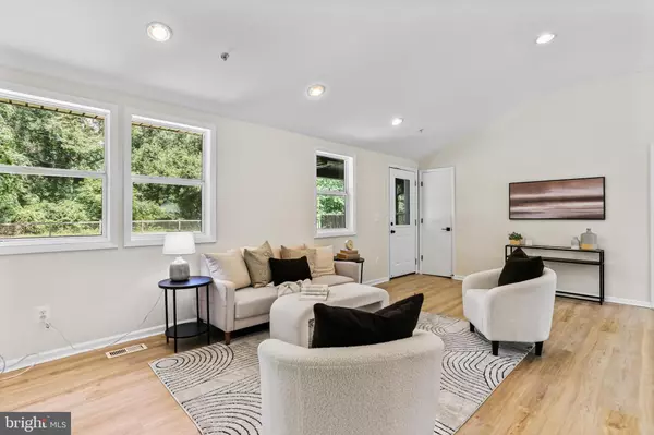 Bryans Road, MD 20616,6525 ORETO LN