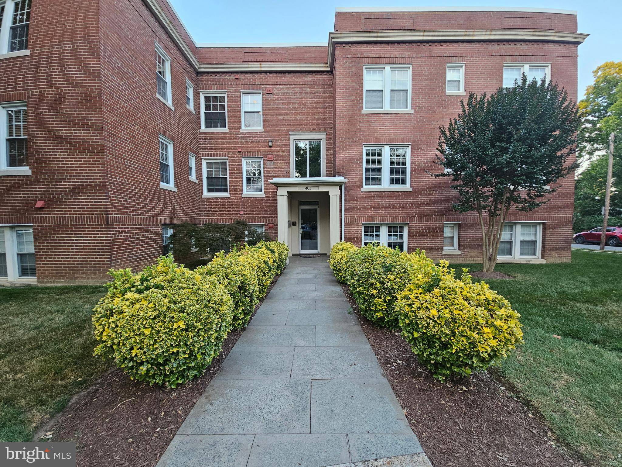 401-12 B COMMONWEALTH AVE #12B, Alexandria, VA 22301