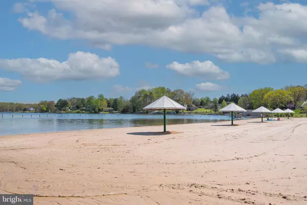 Louisa, VA 23093,240 POPLAR DR