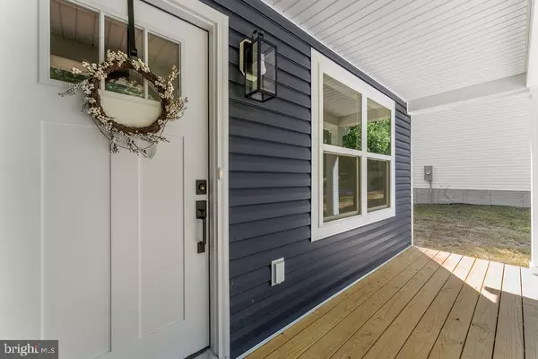 Louisa, VA 23093,240 POPLAR DR