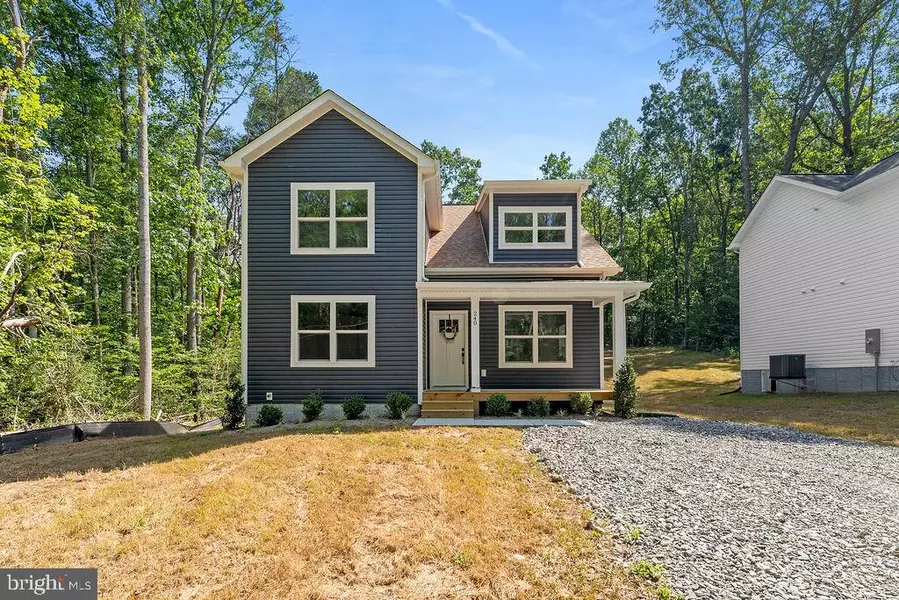240 POPLAR DR, Louisa, VA 23093