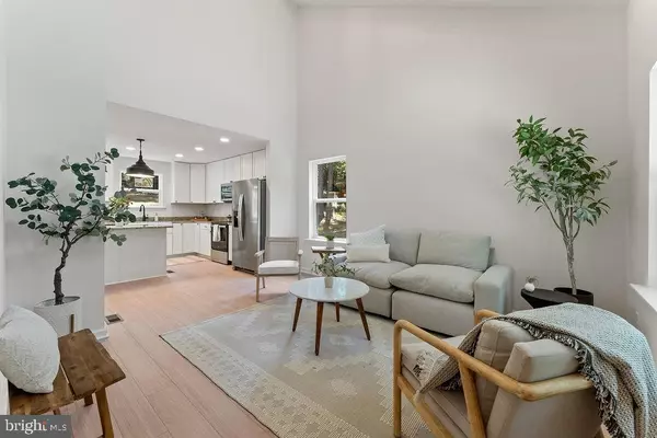 Louisa, VA 23093,240 POPLAR DR