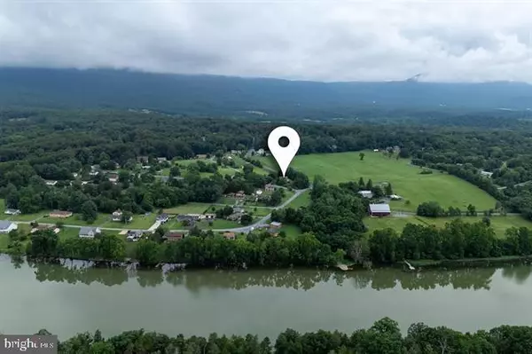 Luray, VA 22835,120 BIG OAK DR