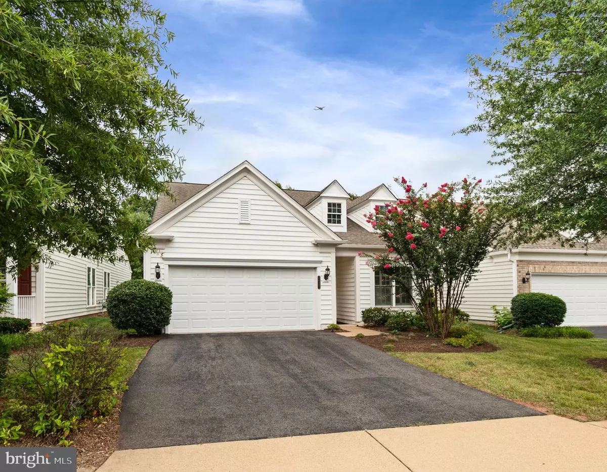 Ashburn, VA 20147,44292 PANTHER RIDGE DR