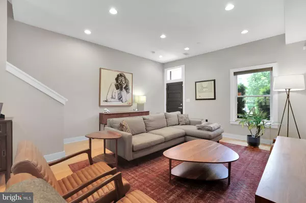 Washington, DC 20001,1412 5TH ST NW #301