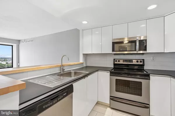 Philadelphia, PA 19130,2001 HAMILTON ST #1827