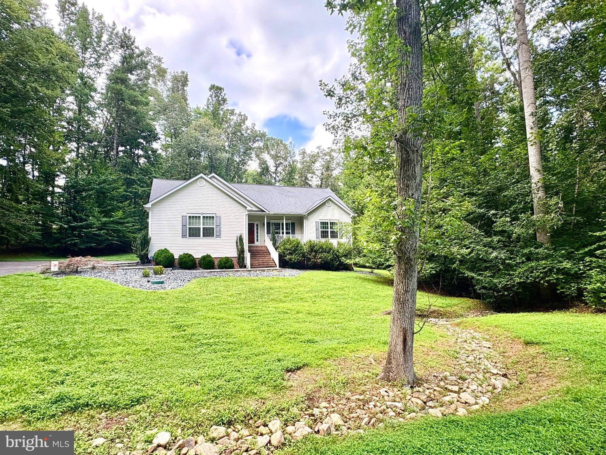 6108 BILLS RD, Mineral, VA 23117