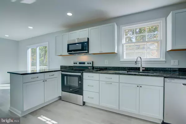Springfield, VA 22153,7411 RESERVATION DR