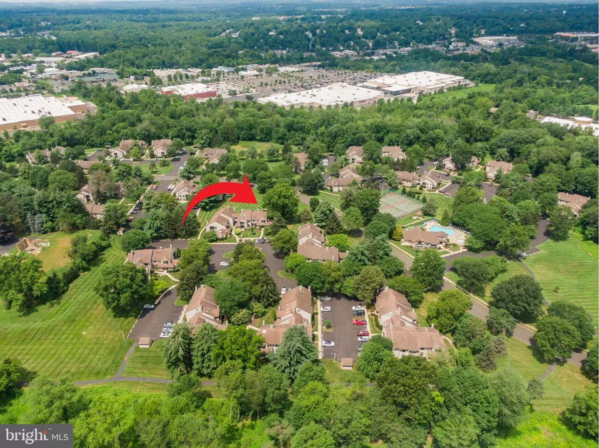 Warrington, PA 18976,221 SASSAFRAS CT