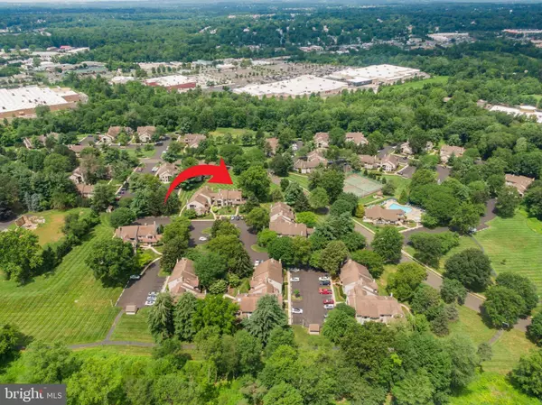 221 SASSAFRAS CT, Warrington, PA 18976