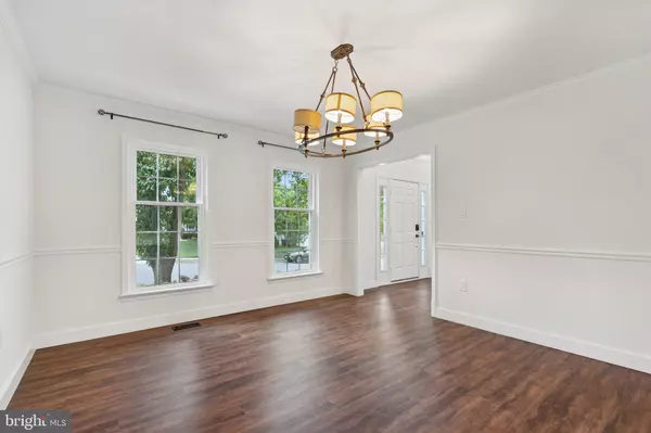 Herndon, VA 20170,1291 MASON MILL CT