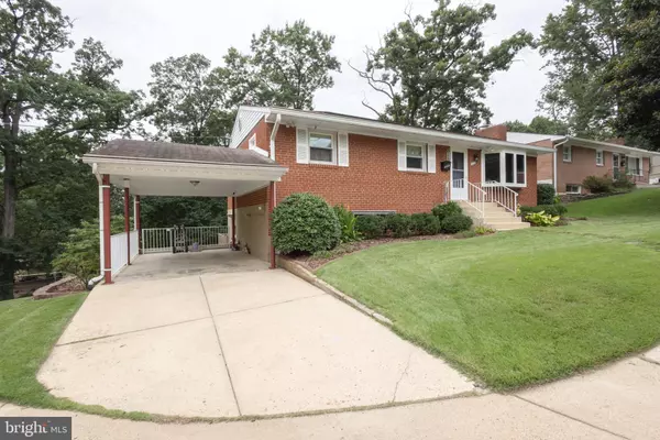 Arlington, VA 22204,4223 16TH RD S