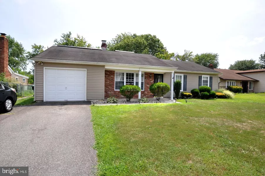 98 ARBOR MEADOW DR, Sicklerville, NJ 08081