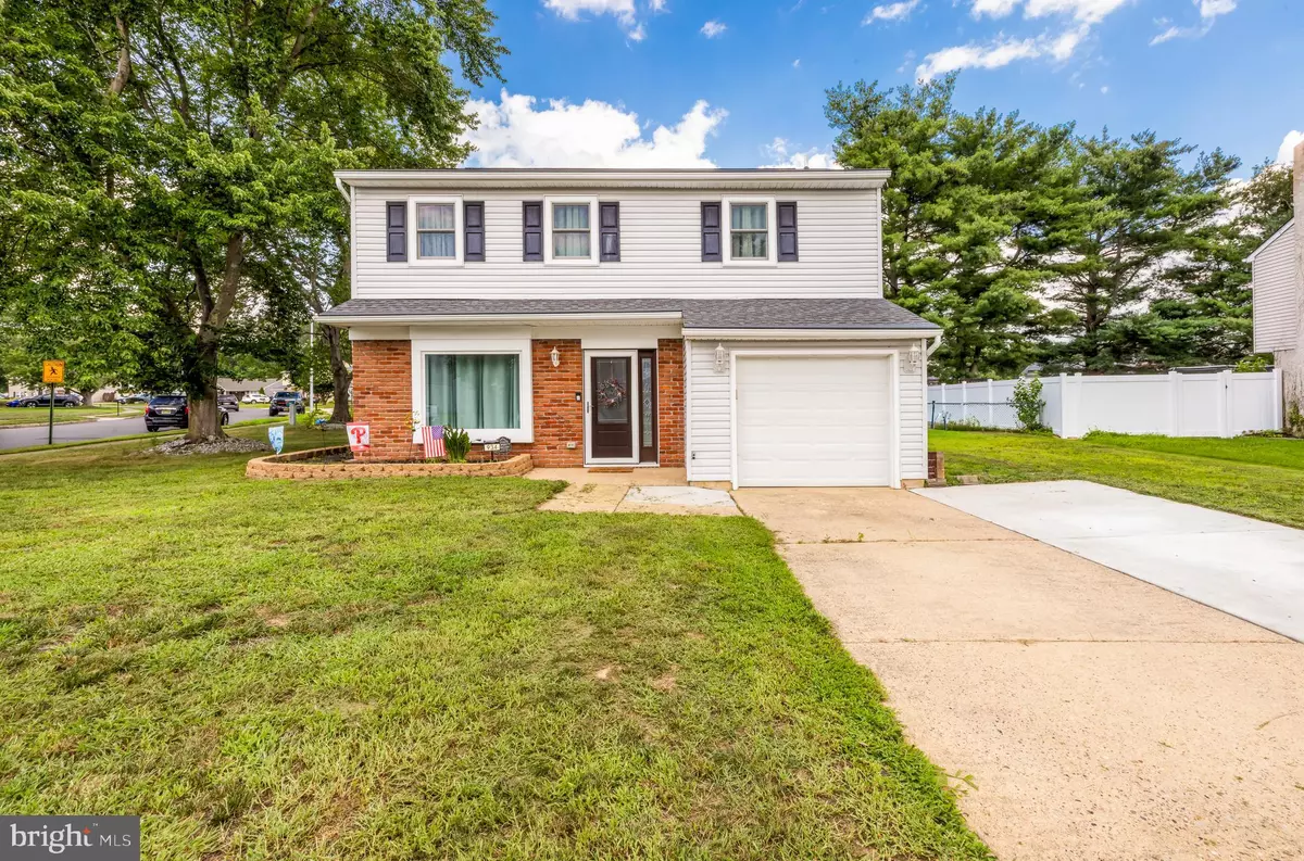 Williamstown, NJ 08094,934 HAMPTON WAY