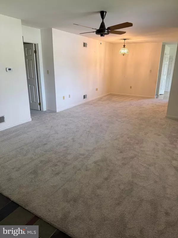 Waynesboro, PA 17268,11972 N WOODLEA DRIVE