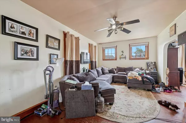 Linwood, PA 19061,1616 WARD ST