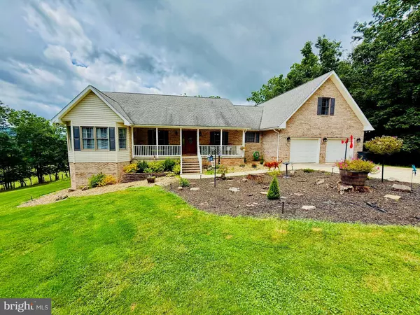 Franklin, WV 26807,137 ELM ST