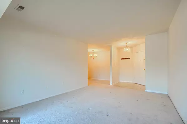 Baltimore, MD 21236,4 JULIET LN #301