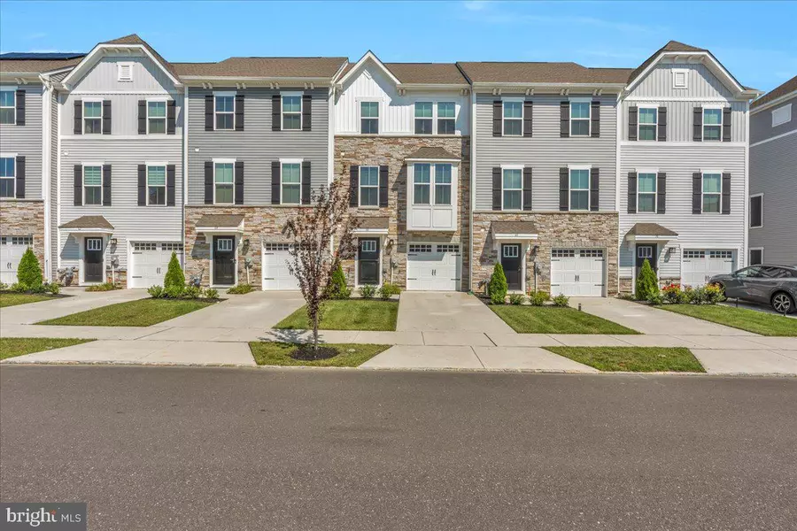 66 HAMILTON CT, Pennsauken, NJ 08110