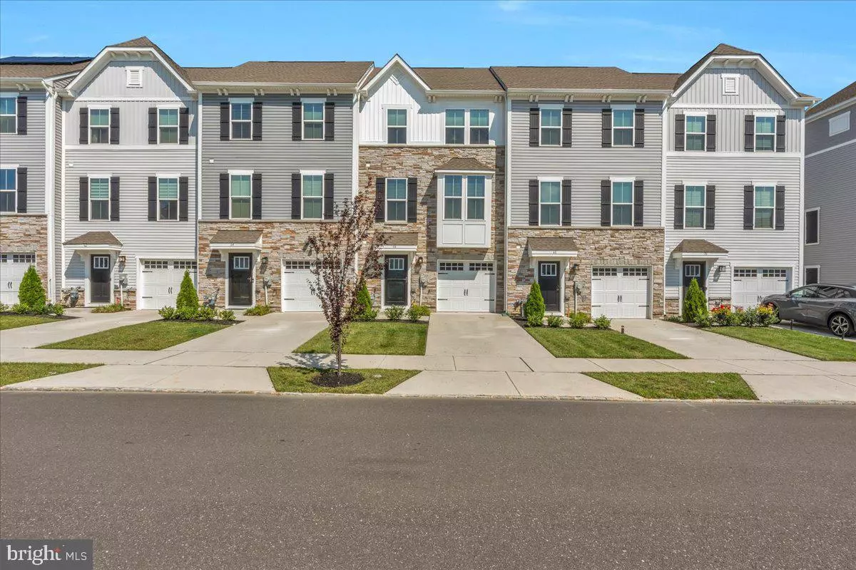 Pennsauken, NJ 08110,66 HAMILTON CT