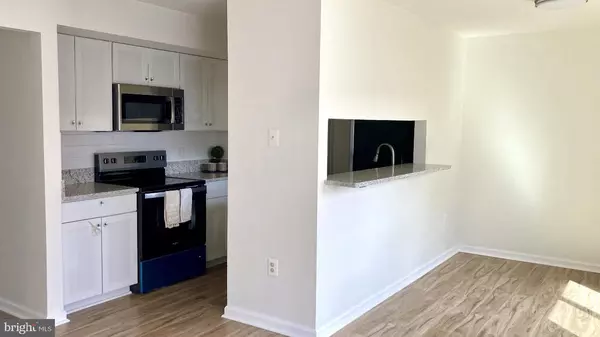 Sterling, VA 20164,14 SIMEON LN