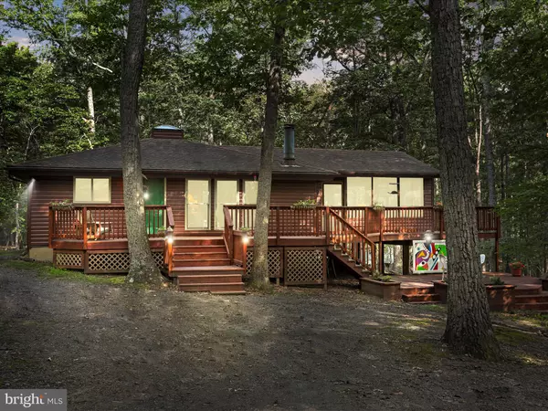 Hedgesville, WV 25427,127 MILD WINTER RD