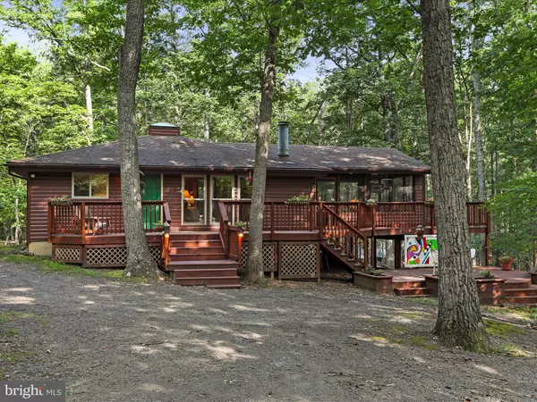 127 MILD WINTER RD, Hedgesville, WV 25427
