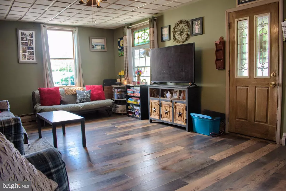 Coal Township, PA 17866,1530 FERN ST W