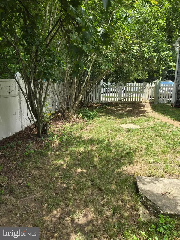 Mechanicsville, MD 20659,40426 BAY DR