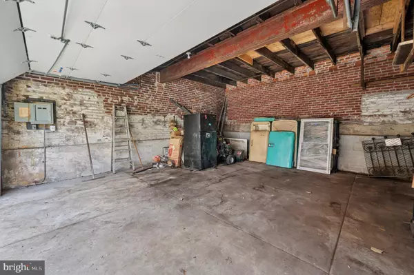 Philadelphia, PA 19151,424 N 64TH ST