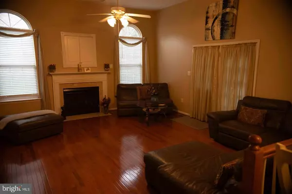 Fort Washington, MD 20744,12817 GLASGOW CT