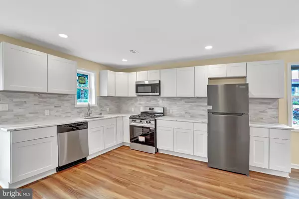 Trenton, NJ 08618,840 PARKSIDE AVE