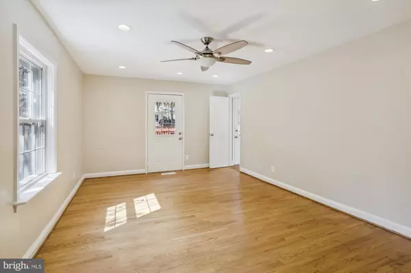 Bethesda, MD 20814,9514 OLD GEORGETOWN RD